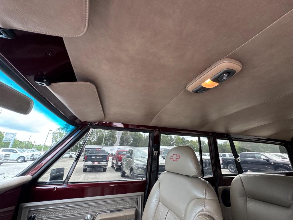 1972 Chevrolet Suburban - $89,900
