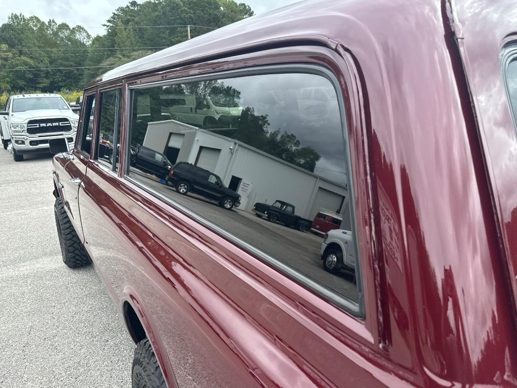 1972 Chevrolet Suburban - $89,900