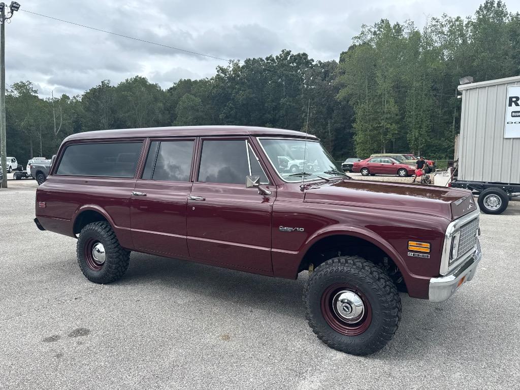 1972 Chevrolet Suburban - $89,900