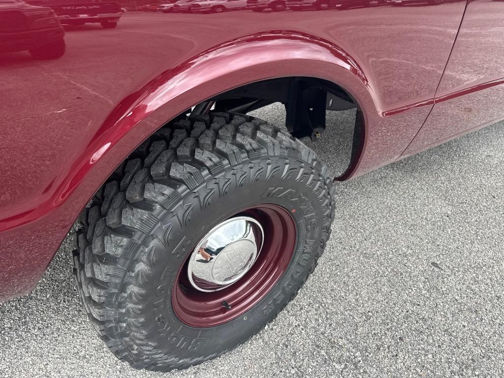 1972 Chevrolet Suburban - $89,900