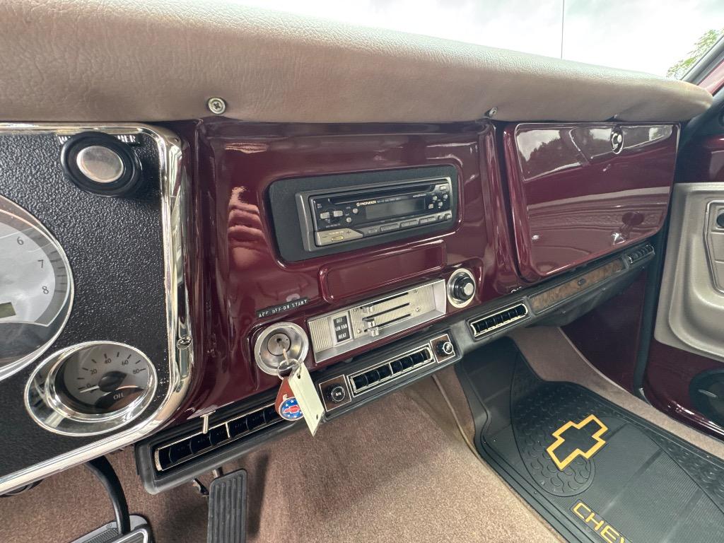 1972 Chevrolet Suburban - $89,900