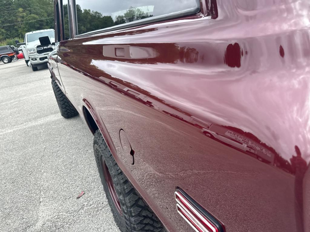 1972 Chevrolet Suburban - $89,900