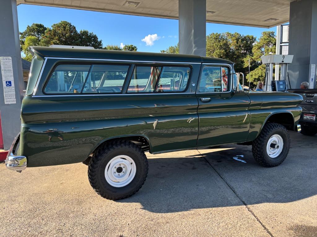 1963 GMC SUBURBAN crate LS3 4L60E 4x4- vintage a/c, pro built! 110% every nut bolt touched - $110,000