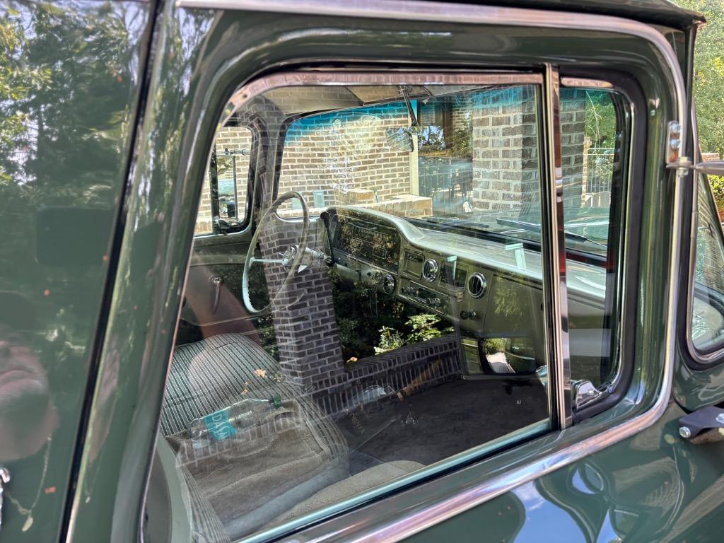 1963 GMC SUBURBAN crate LS3 4L60E 4x4- vintage a/c, pro built! 110% every nut bolt touched - $110,000