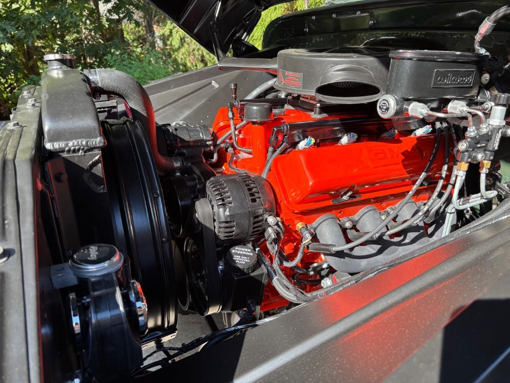 1963 GMC SUBURBAN crate LS3 4L60E 4x4- vintage a/c, pro built! 110% every nut bolt touched - $110,000