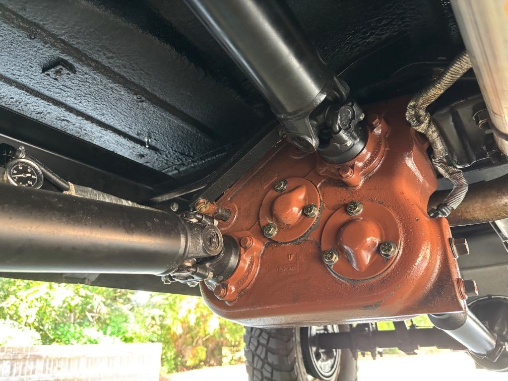 1963 GMC SUBURBAN crate LS3 4L60E 4x4- vintage a/c, pro built! 110% every nut bolt touched - $110,000