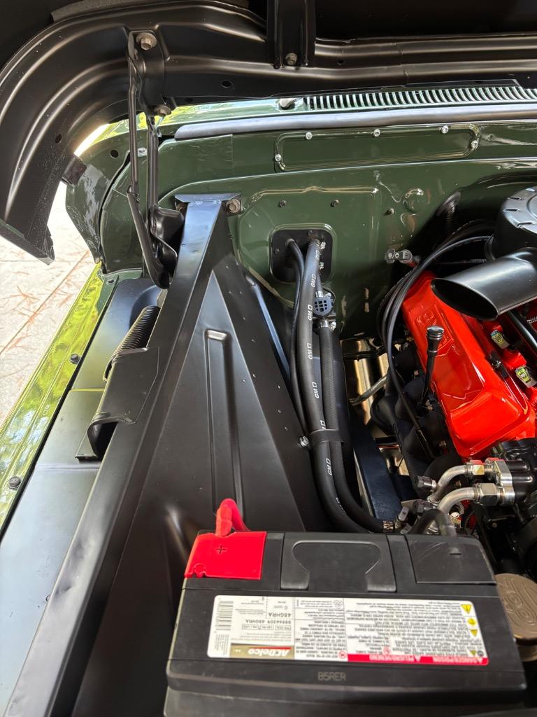 1963 GMC SUBURBAN crate LS3 4L60E 4x4- vintage a/c, pro built! 110% every nut bolt touched - $110,000