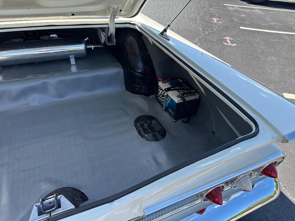 1960 Ford Escape XLS photo
