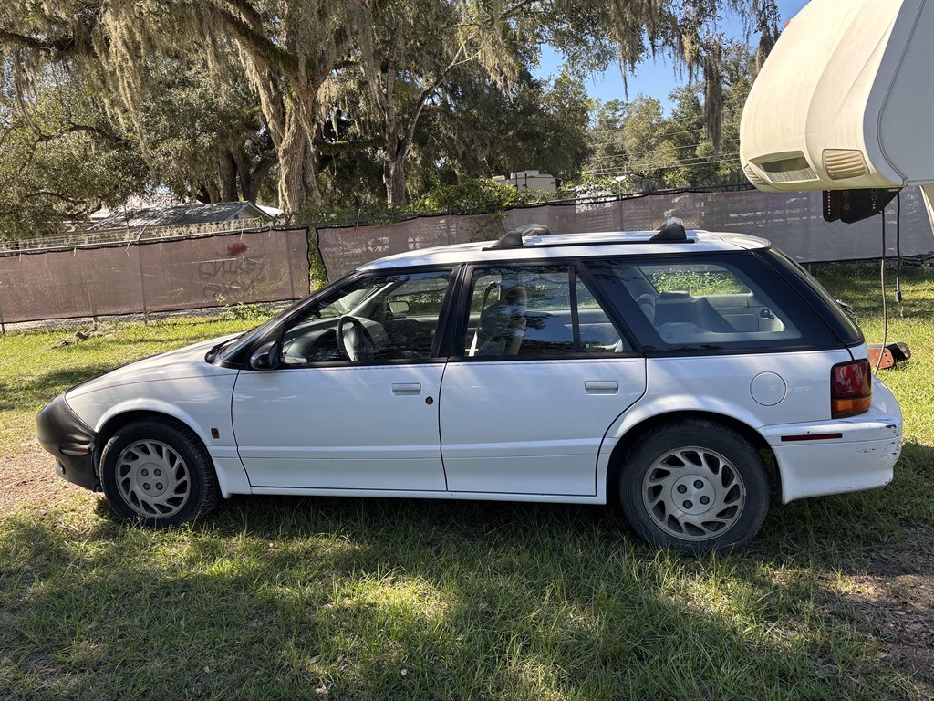 1994 Saturn Sw2 - $2,500