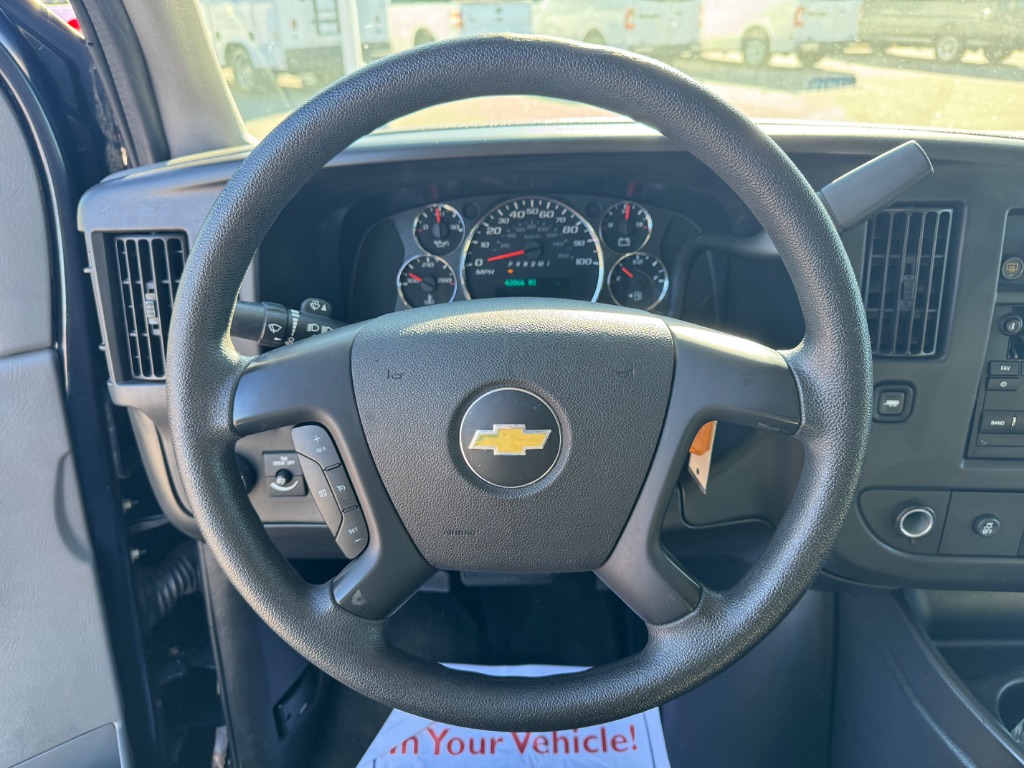 2015 Chevrolet Express - $22,999