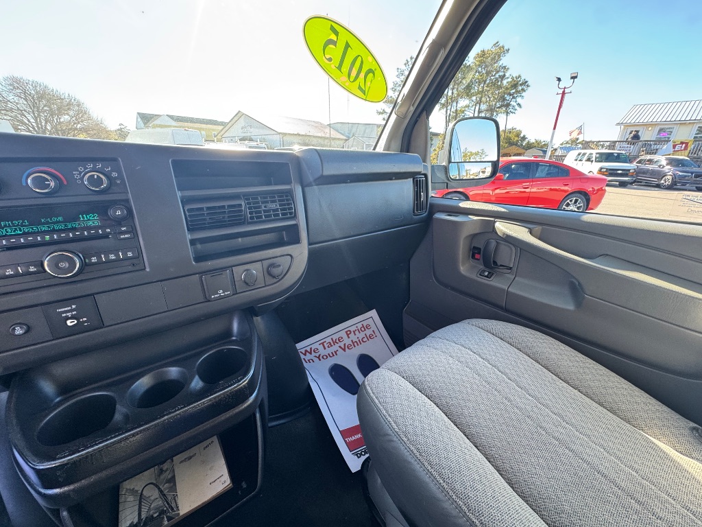 2015 Chevrolet Express - $22,999