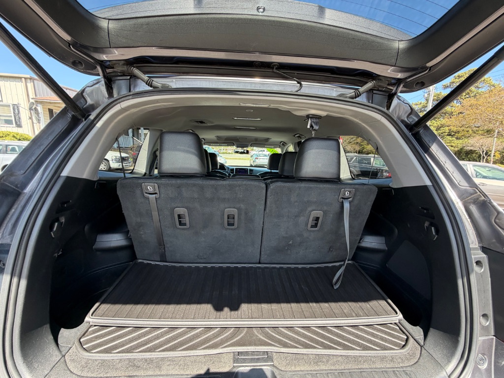 2017 Honda Pilot - $19,895