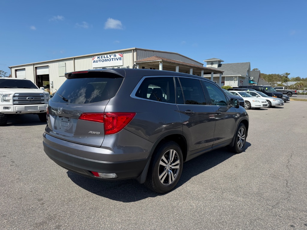 2017 Honda Pilot - $19,895