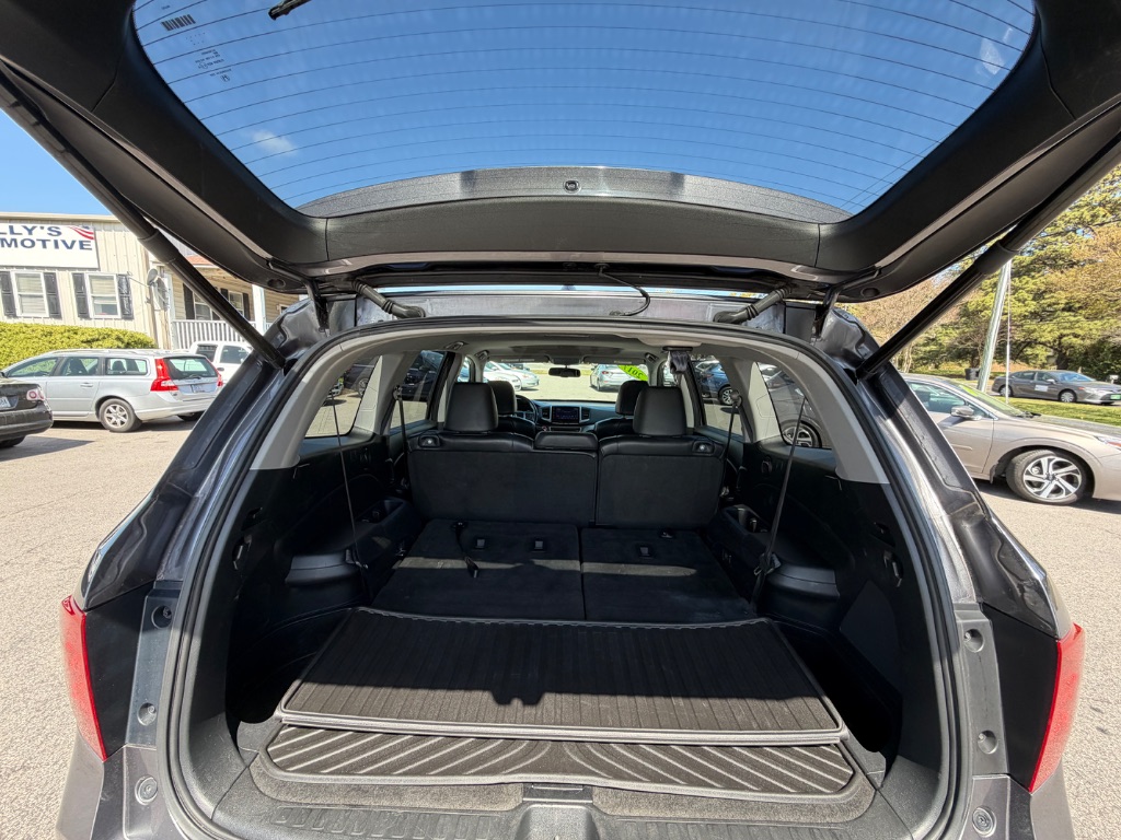 2017 Honda Pilot - $19,895