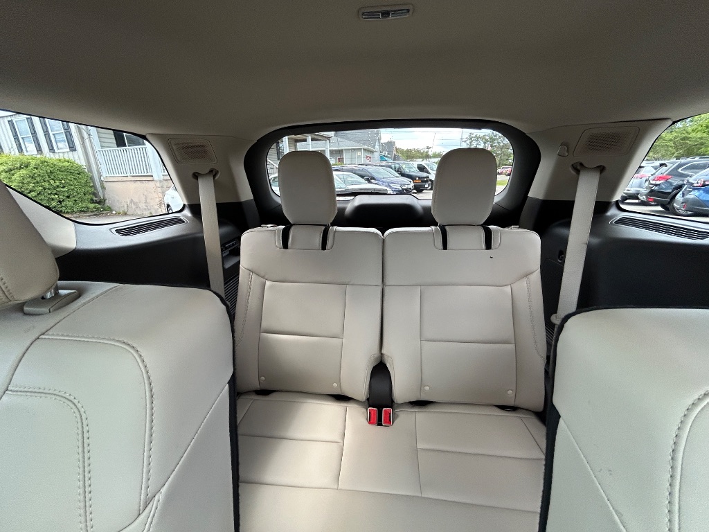 2020 Ford Explorer - $24,997