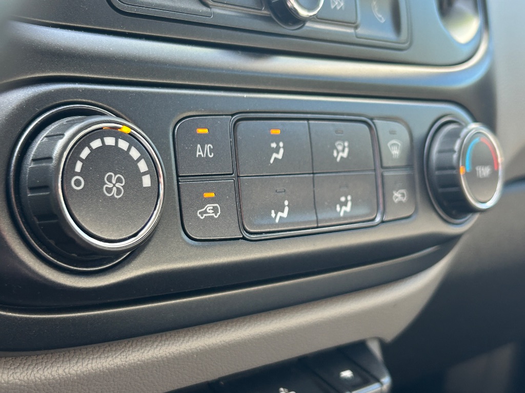 2021 Chevrolet Colorado - $20,399