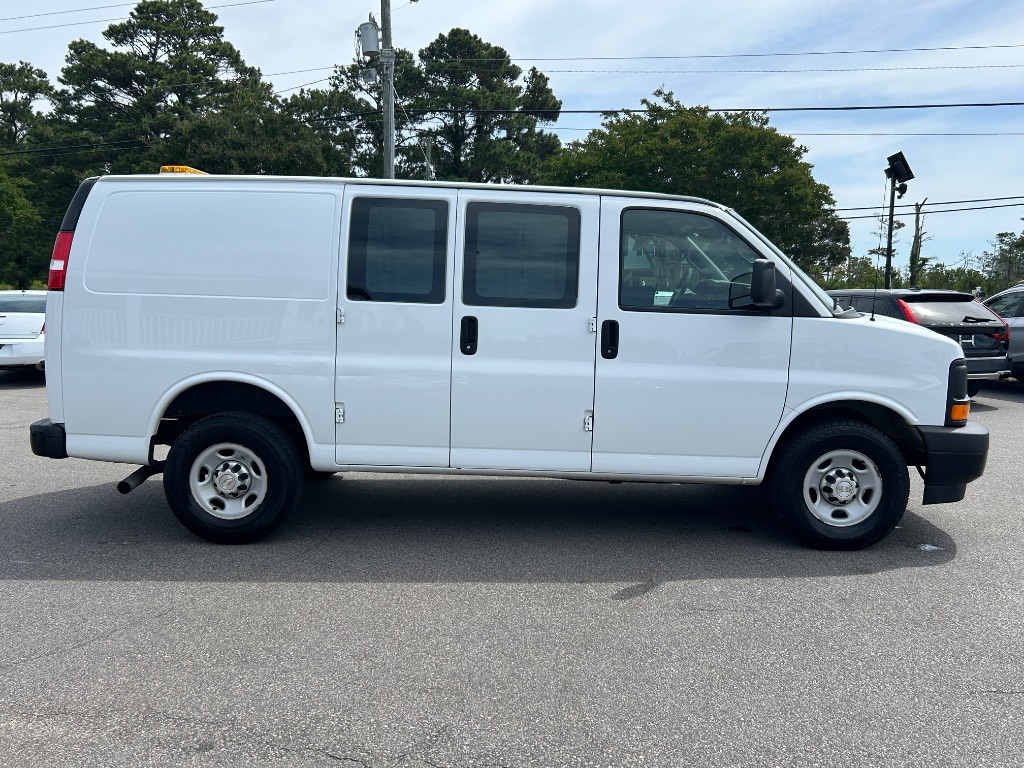 2017 Chevrolet Express - $18,295