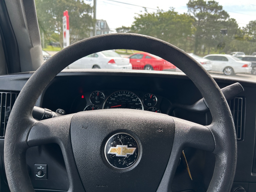 2017 Chevrolet Express - $18,295