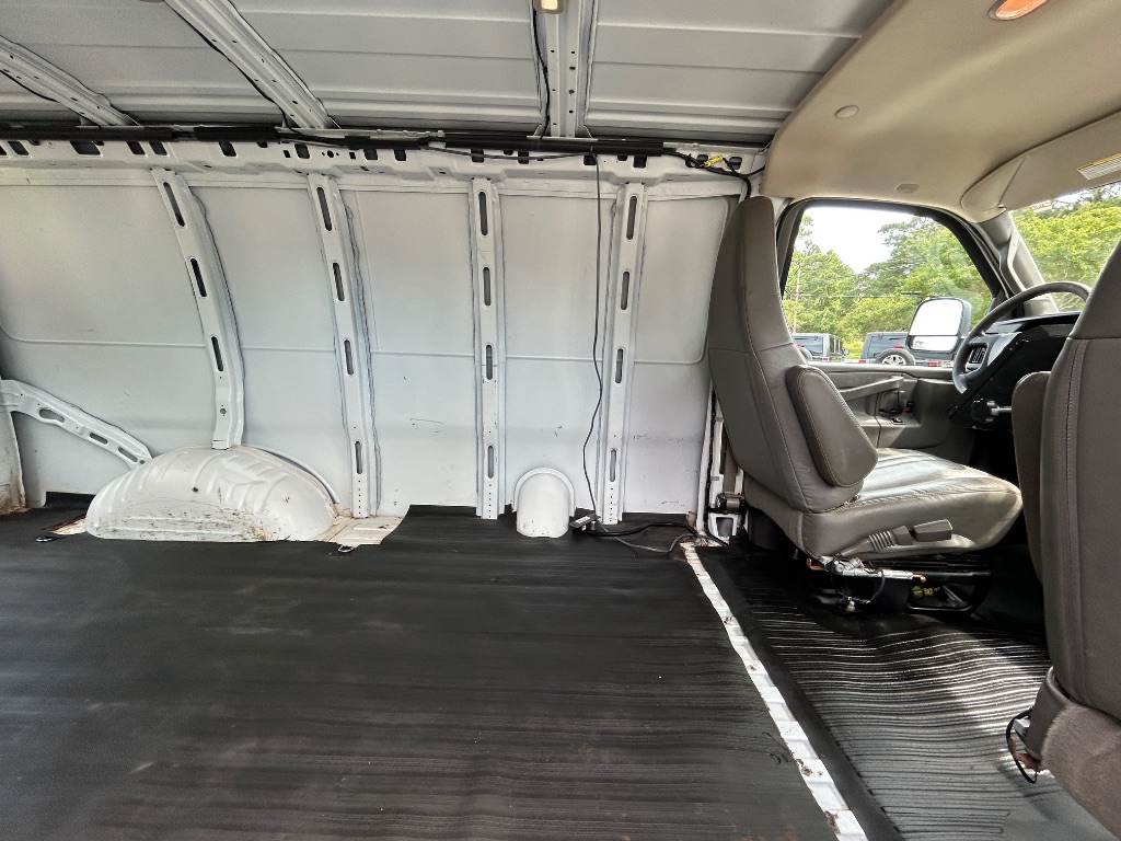 2017 Chevrolet Express - $18,295