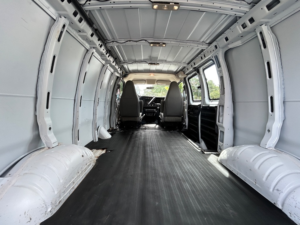 2017 Chevrolet Express - $18,295