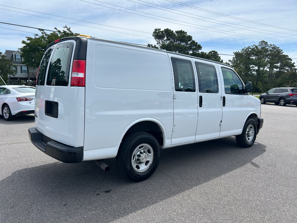 2017 Chevrolet Express - $18,295