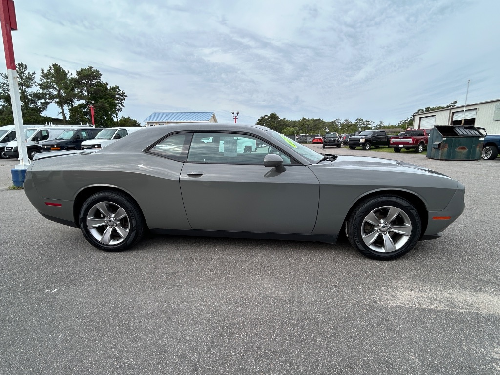 2019 Dodge Challenger - $21,000