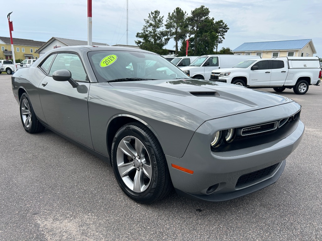 2019 Dodge Challenger - $21,000