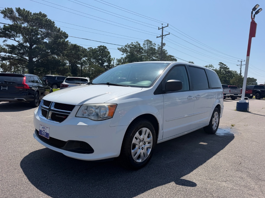 2014 Dodge Grand Caravan - $11,750
