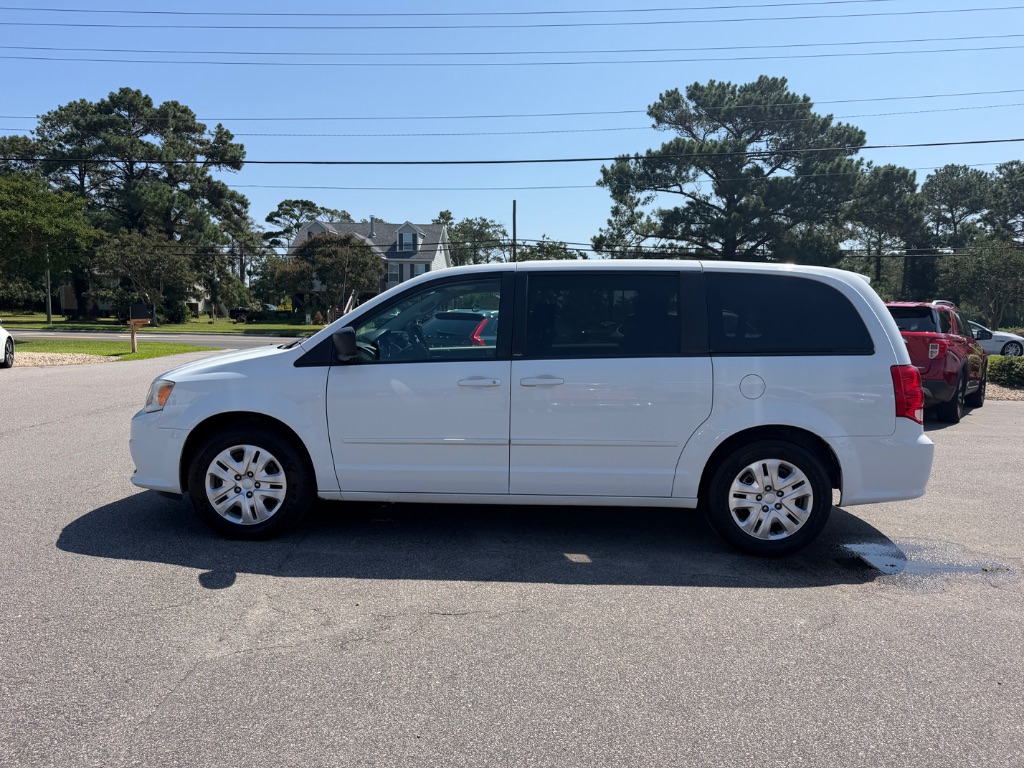 2014 Dodge Grand Caravan - $11,750