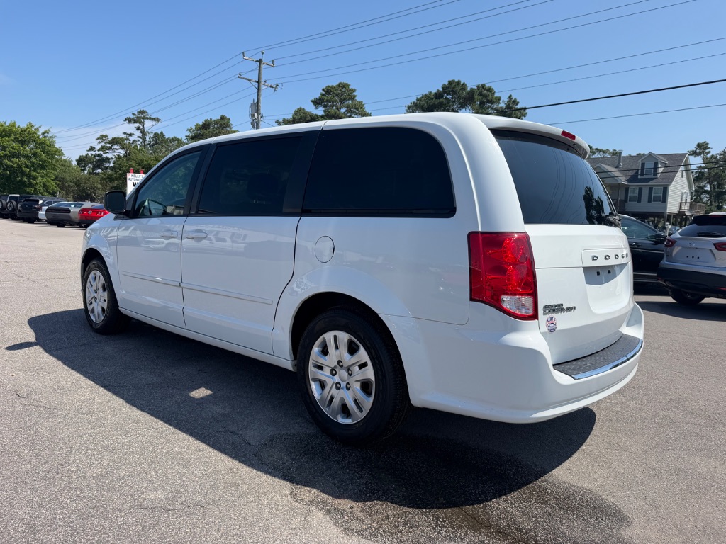 2014 Dodge Grand Caravan - $11,750