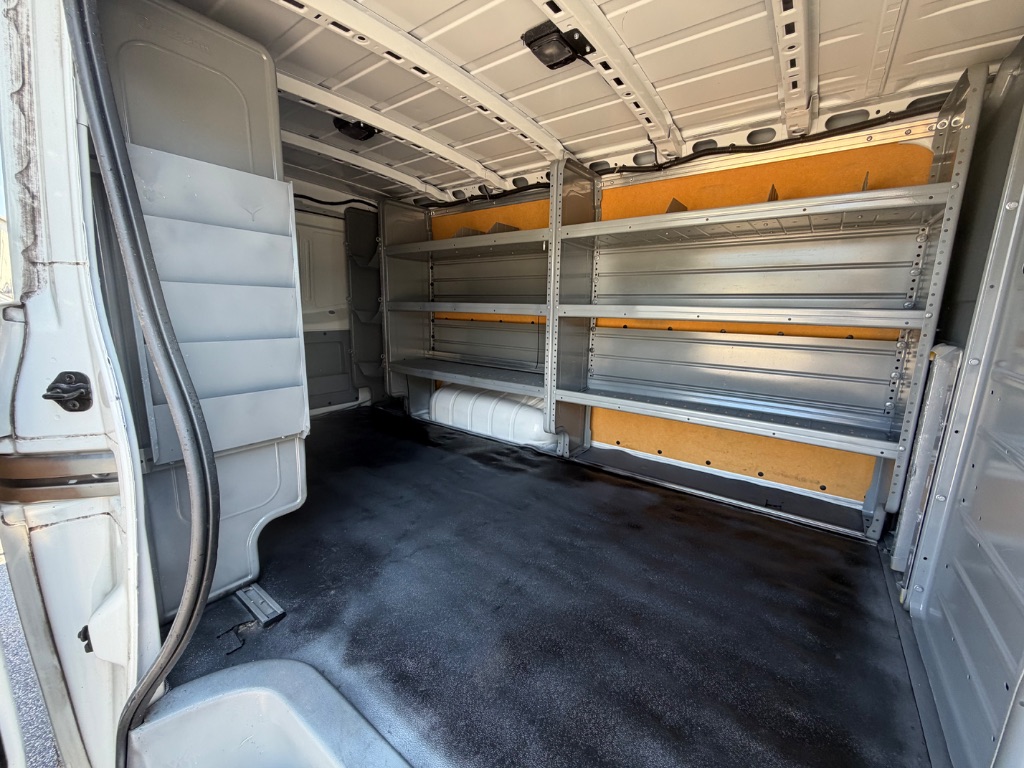 2020 Nissan NV 2500 - $18,963