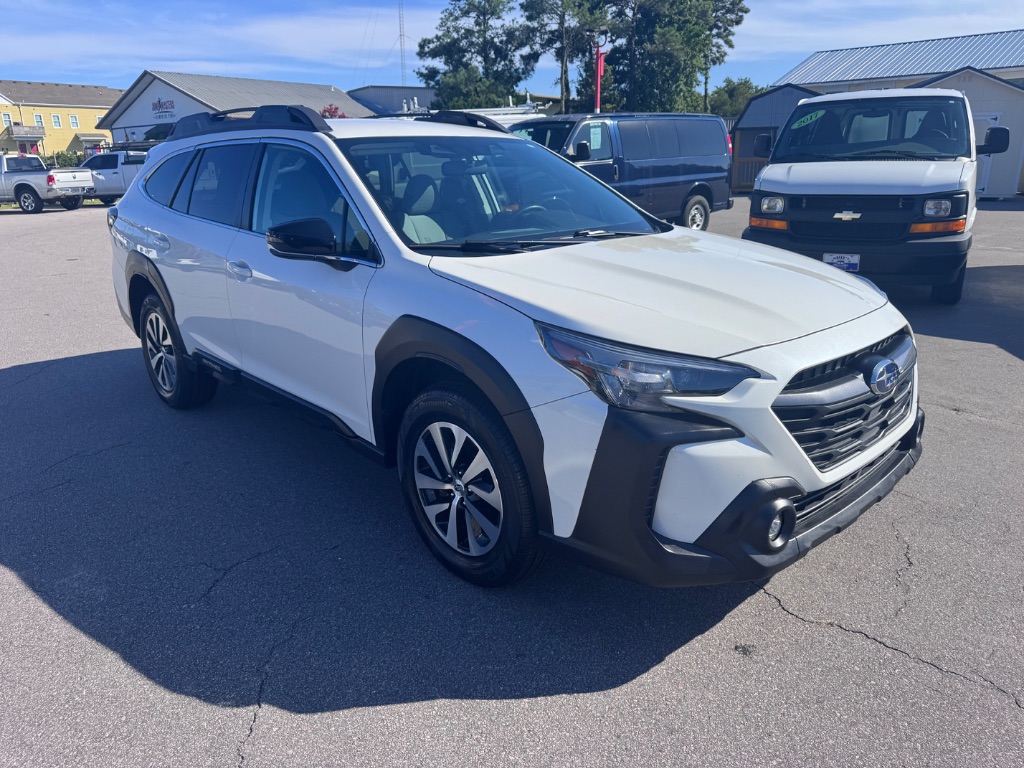 2023 Subaru Outback - $24,495
