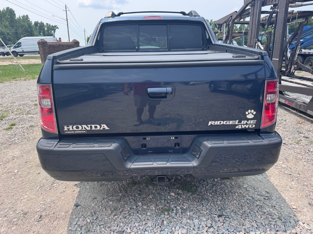 2011 Honda Ridgeline - $16,999