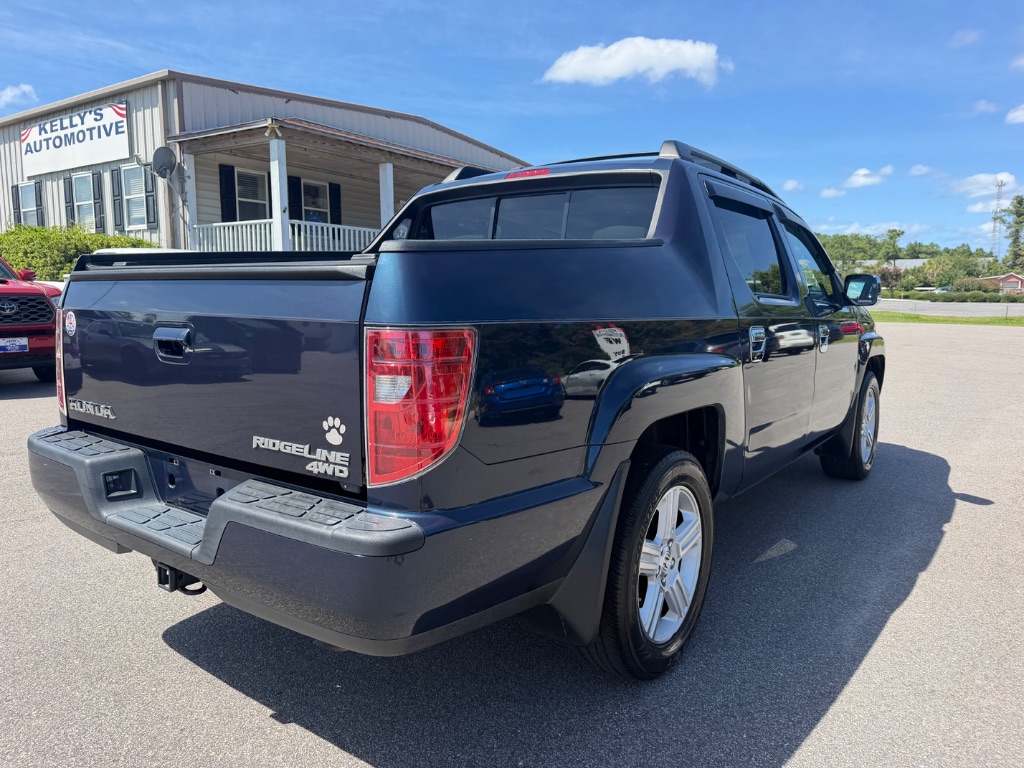 2011 Honda Ridgeline - $15,750