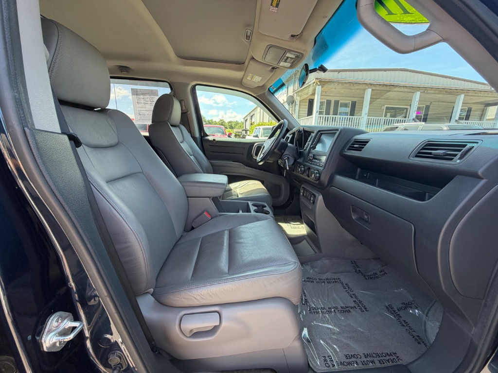 2011 Honda Ridgeline - $15,750