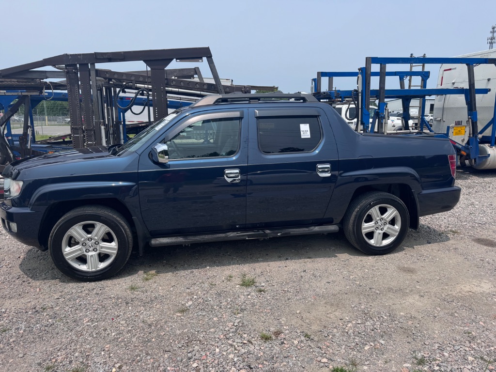 2011 Honda Ridgeline - $16,999