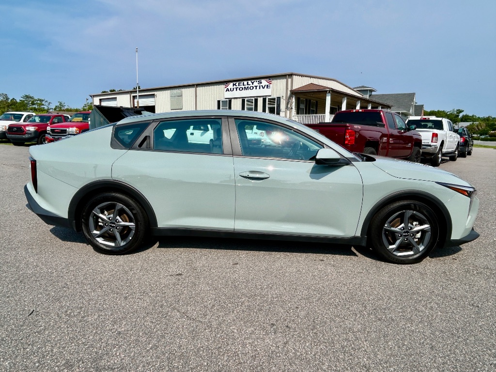 2025 Kia K4 - $22,776