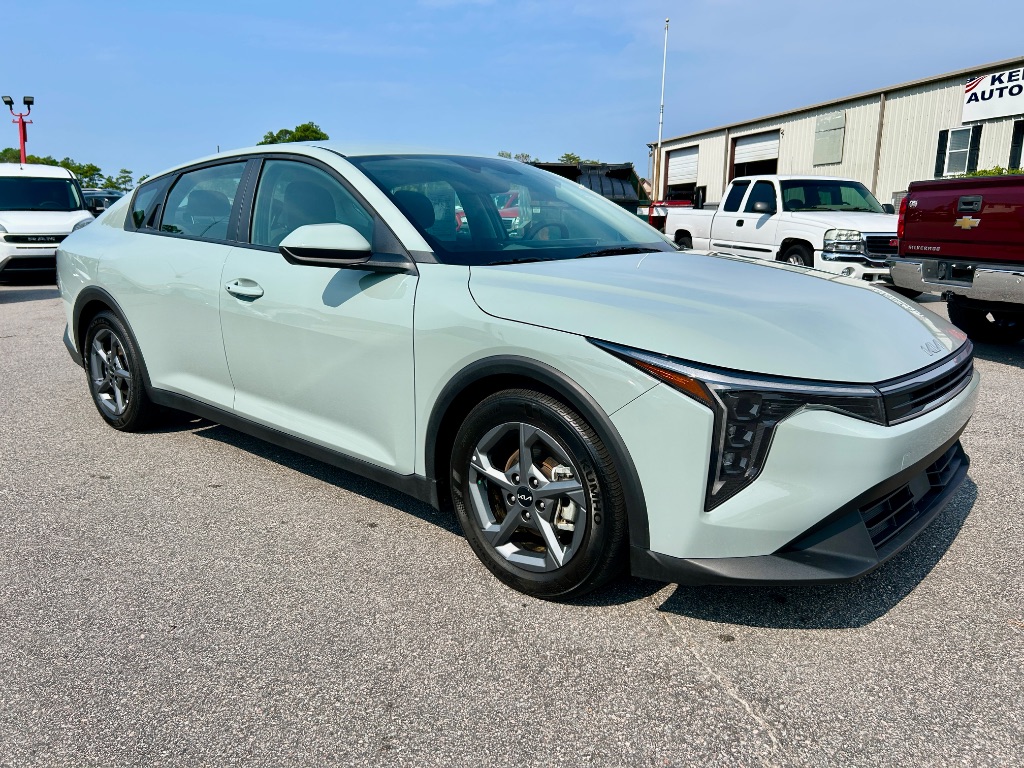 2025 Kia K4 - $22,776