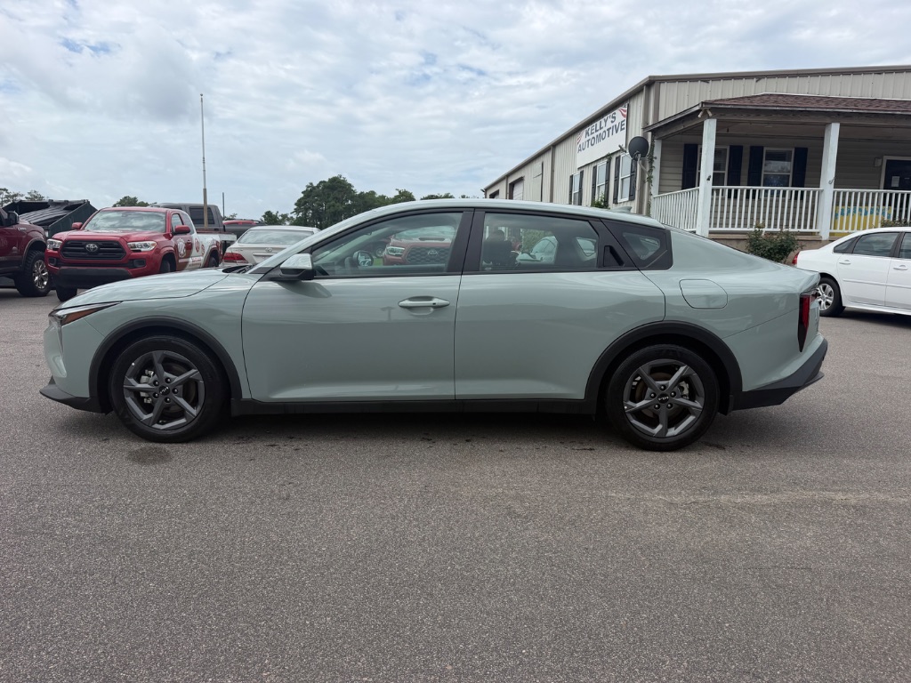 2025 Kia K4 - $22,995
