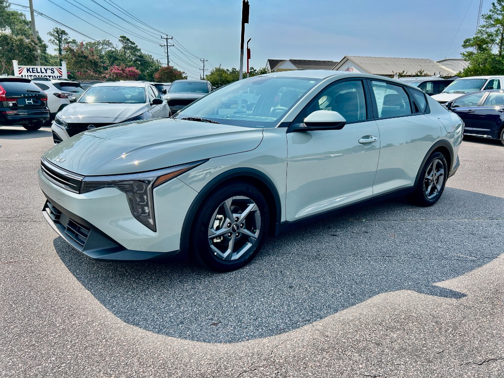 2025 Kia K4 - $22,776