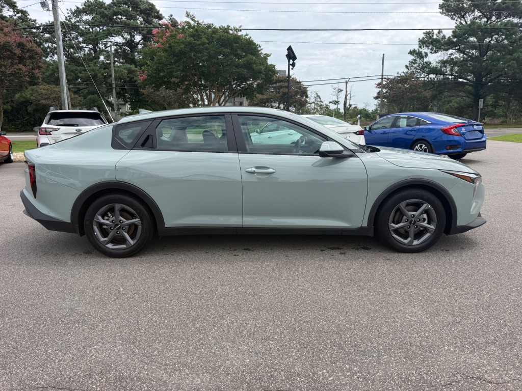 2025 Kia K4 - $22,995