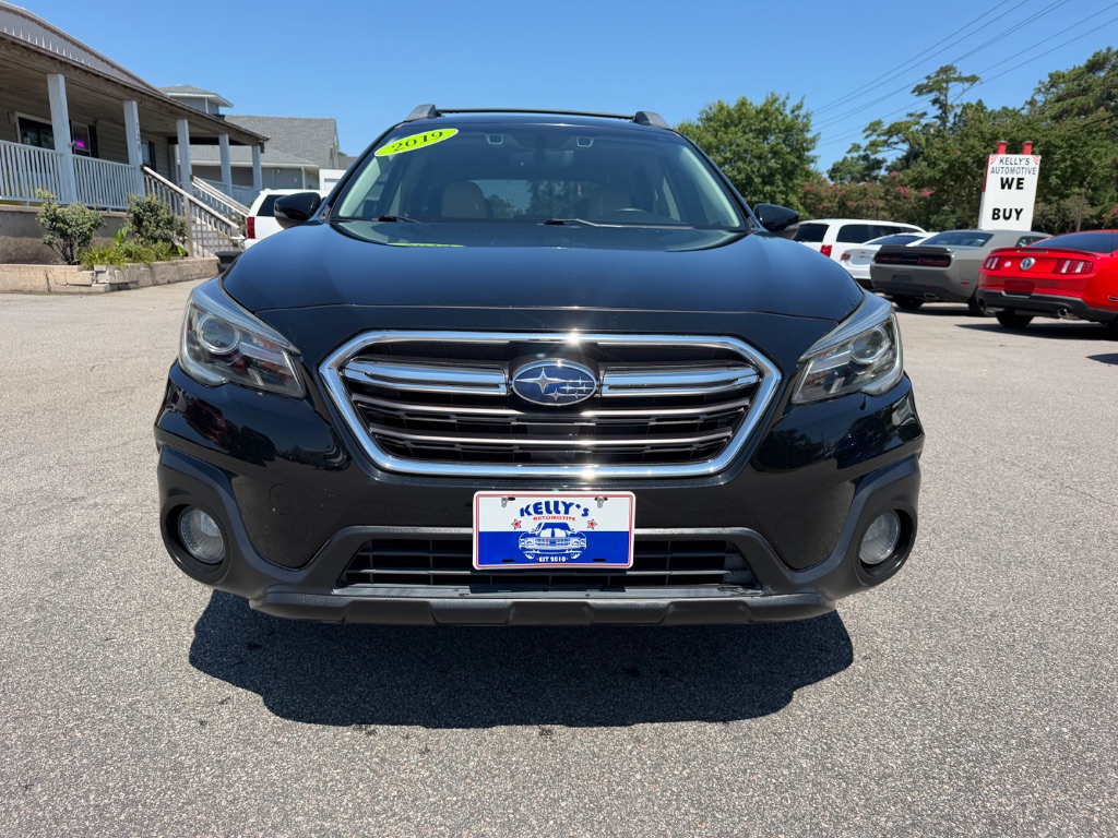 2019 Subaru Outback - $17,995