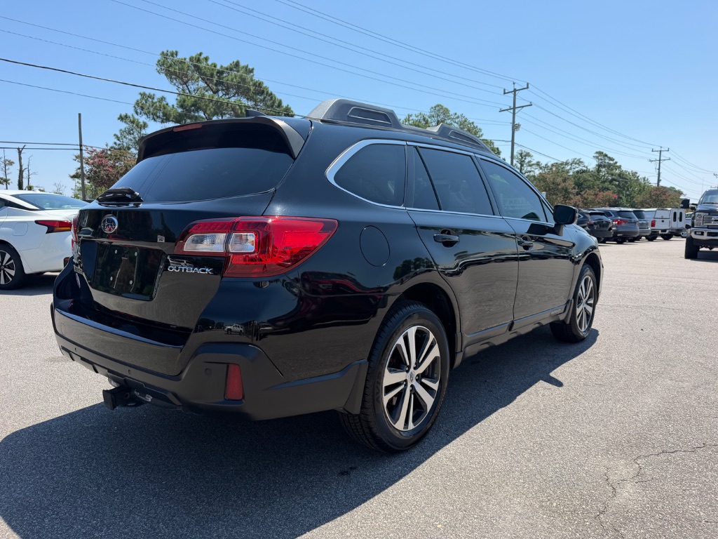 2019 Subaru Outback - $17,995