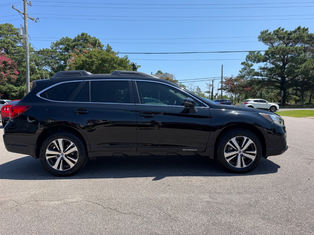 2019 Subaru Outback - $17,995