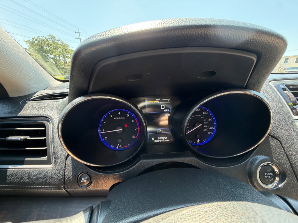 2019 Subaru Outback - $17,995