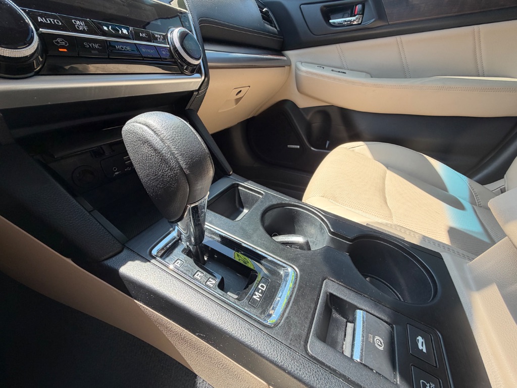 2019 Subaru Outback - $17,995