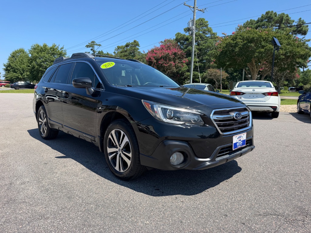 2019 Subaru Outback - $17,995