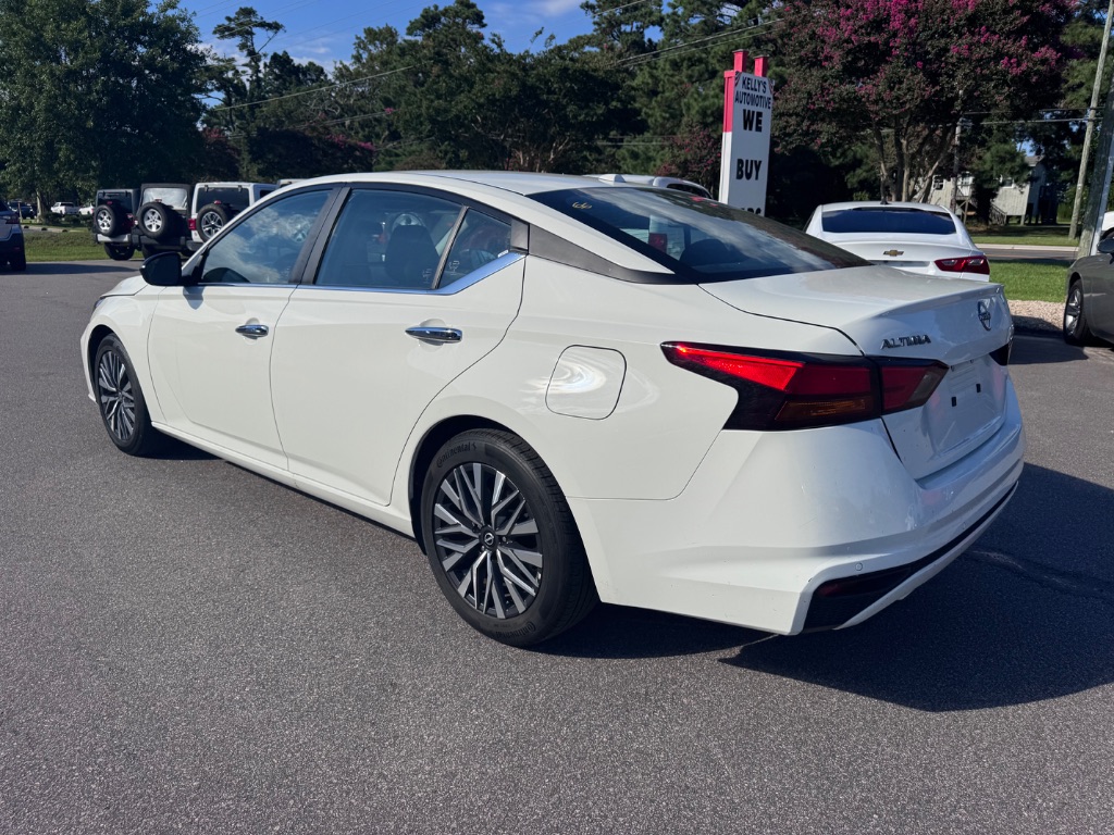 2025 Nissan Altima - $22,499