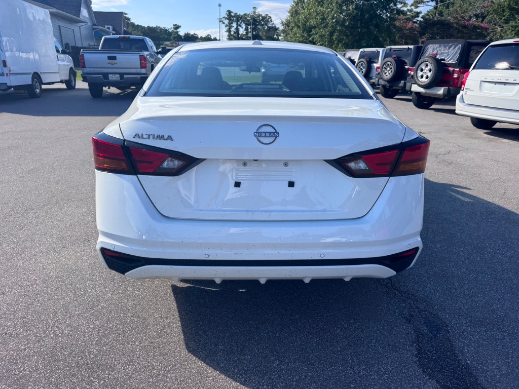 2025 Nissan Altima - $22,499