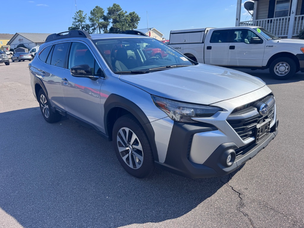 2025 Subaru Outback - $31,499